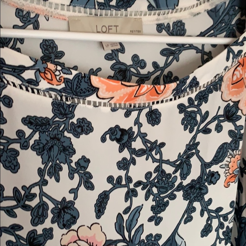Loft Blouse - Picture 3 of 3